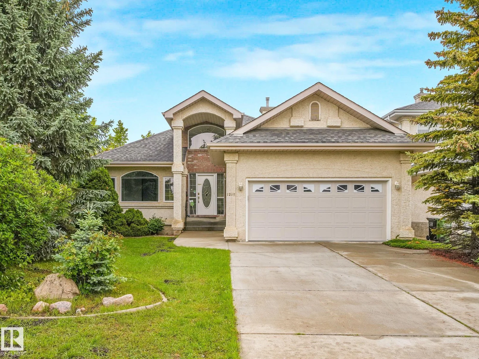 1217 115A ST NW, Edmonton - 4 bedroom Detached Single Family for sale