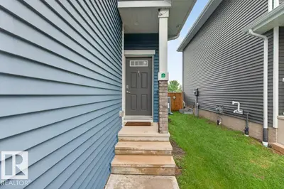Interior photo 1 of 848 EBBERS CR NW