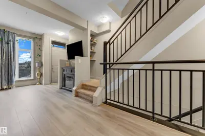 Interior photo 4 of 2107 CASSELMAN LINK LI SW SW