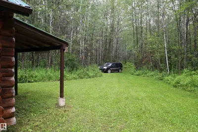 Interior photo 4 of 