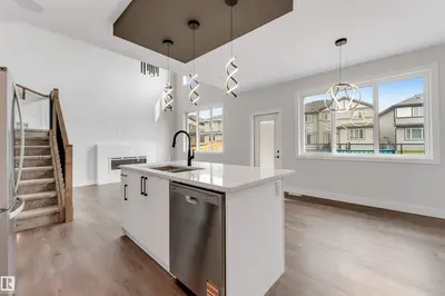 Interior photo 4 of 329 BALSAM LI