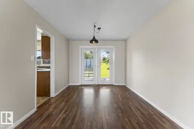 Interior photo 4 of 315 Lakeshore DR