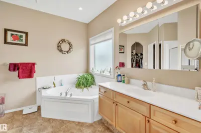 Interior photo 2 of 3006 Red Fox DR