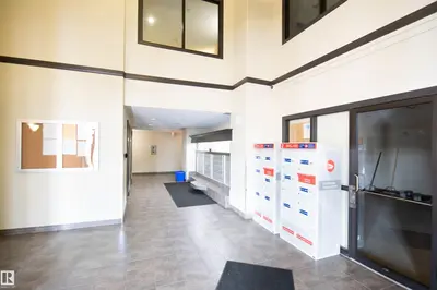 Interior photo 1 of #6125 7331 SOUTH TERWILLEGAR DR NW