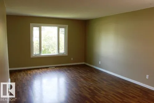 , Tofield - $395,000