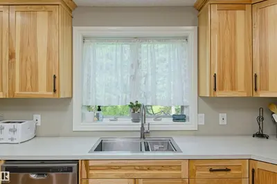 Interior photo 2 of 4314 Twp Rd 610
