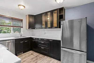 Interior photo 4 of 10930 BEAUMARIS RD NW