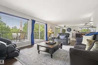 Interior photo 2 of 75 CHARLTON CR