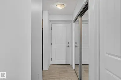 Interior photo 4 of 13908 136 ST NW