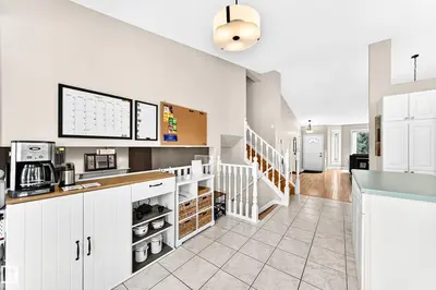 Interior photo 3 of 116 HIGHLAND WY