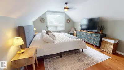 Interior photo 3 of 7727 77 AV NW