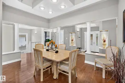 Interior photo 2 of 12 Otter CR