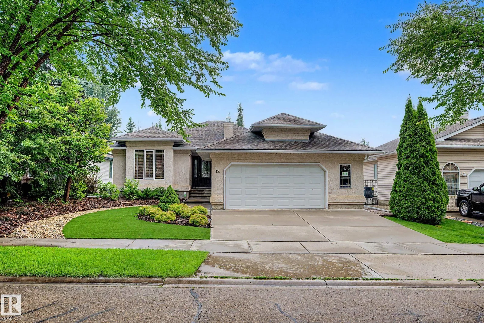 12 Otter CR, St. Albert - 5 bedroom Detached Single Family for sale