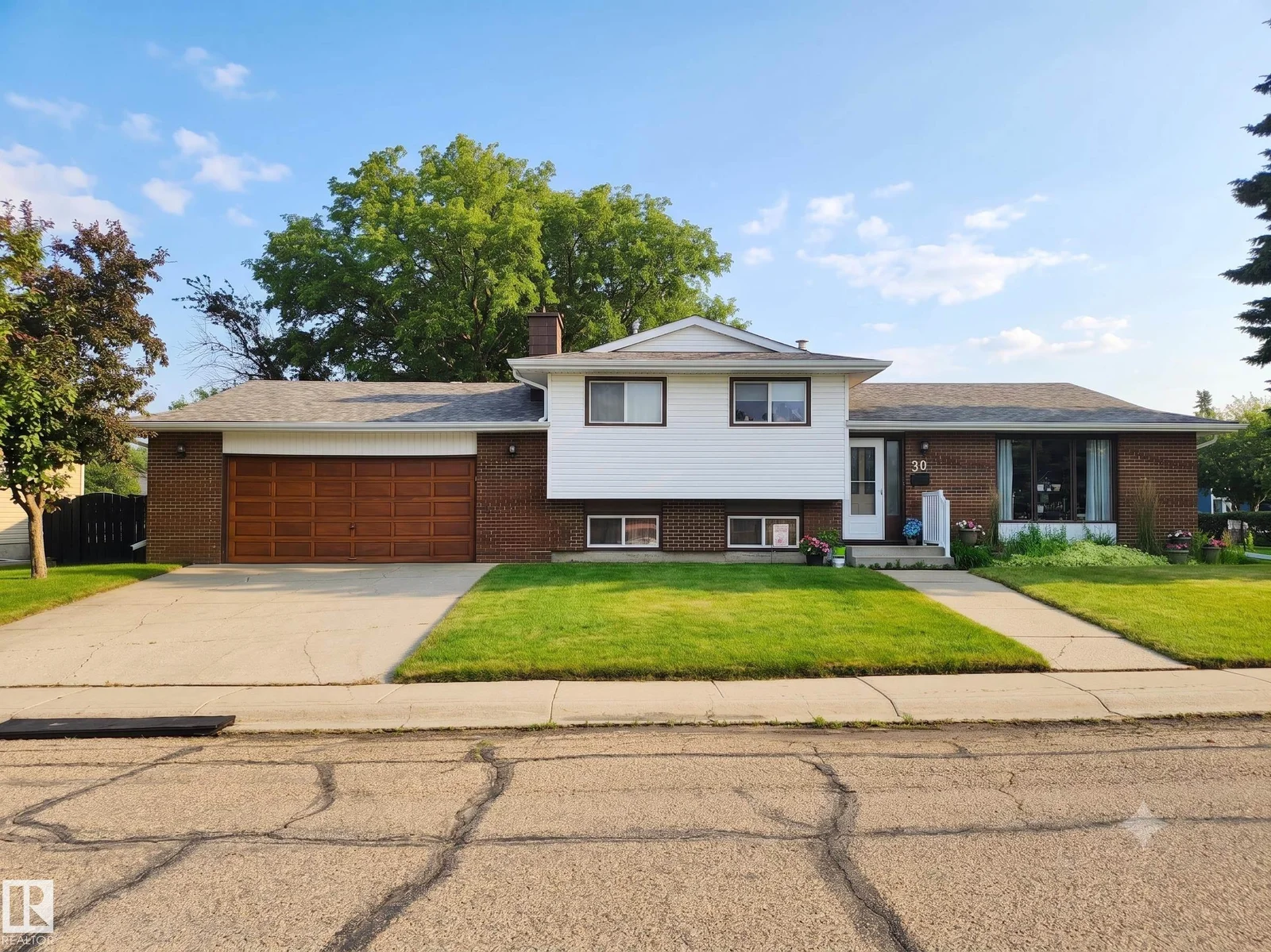 30 CAVANAGH CR, Stony Plain - 3 bedroom Detached Single Family for sale