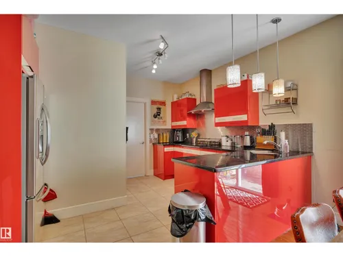 12205 112 AV NW, Edmonton - $450,000