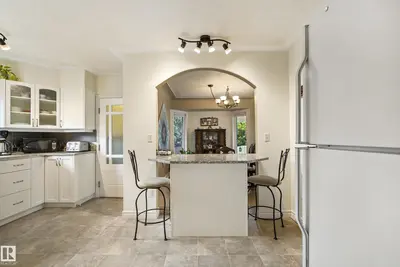 Interior photo 4 of 7215 96B AV NW