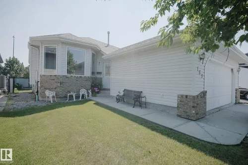 189 FORREST DR, Sherwood Park - $535,000
