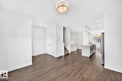 Interior photo 3 of 1261 ROSENTHAL BV NW