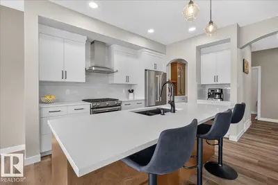 Interior photo 4 of 347 Bluff Cove