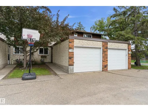 17406 76 AV NW, Edmonton - $278,000