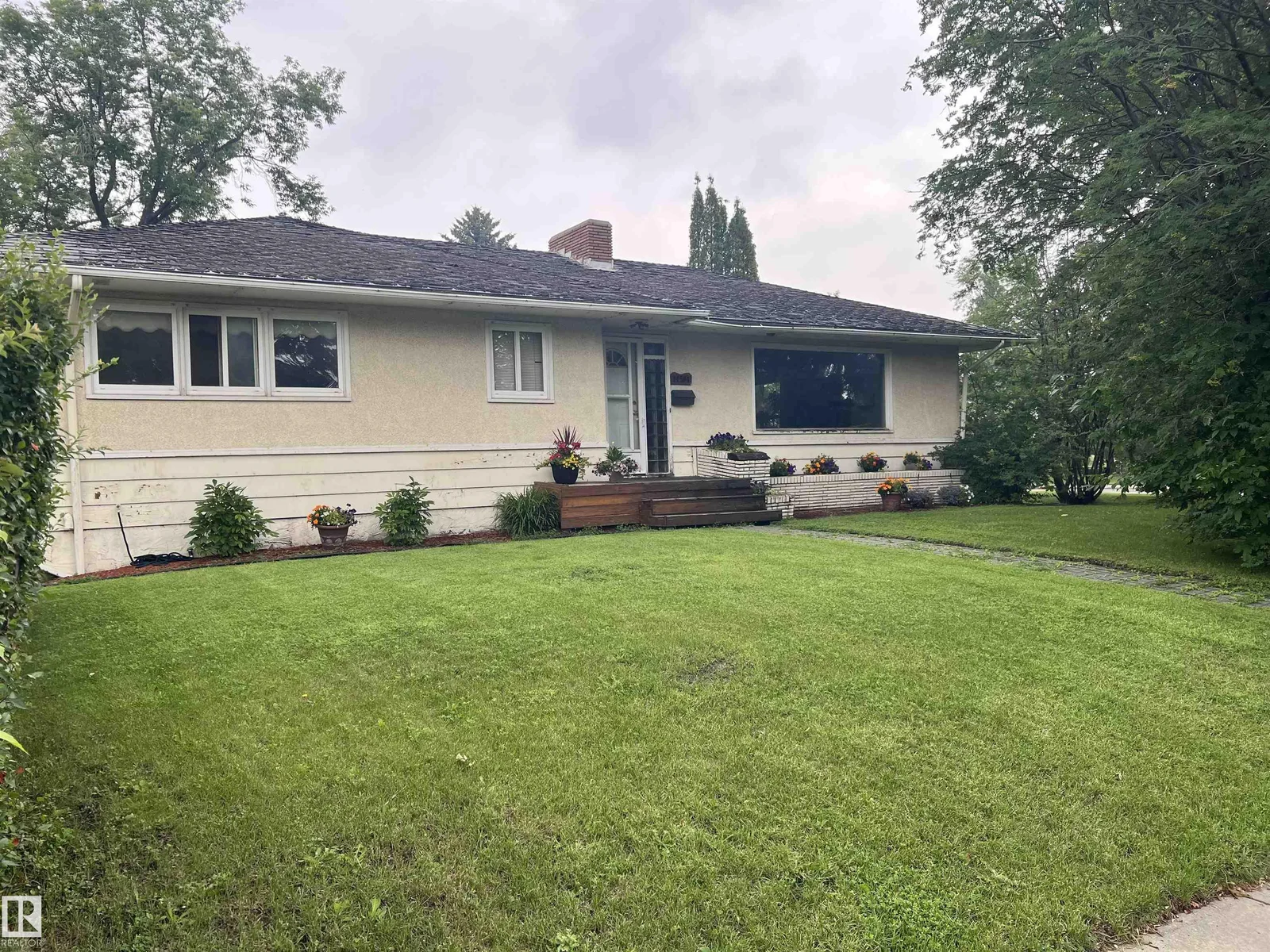 14504 95A AV NW, Edmonton - 5 bedroom Detached Single Family for sale