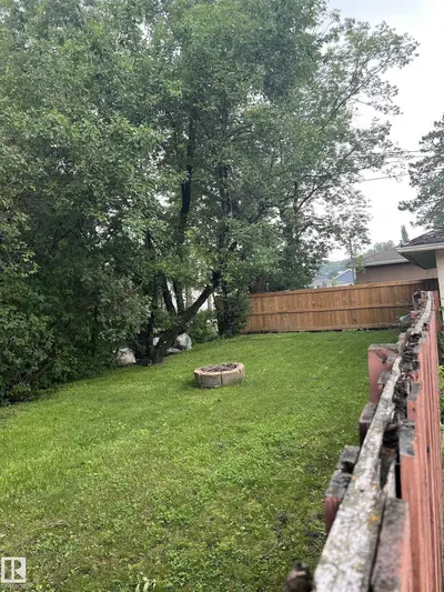 Interior photo 2 of 14504 95A AV NW