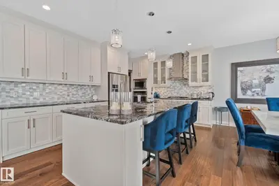 Interior photo 2 of 3010 55 ST