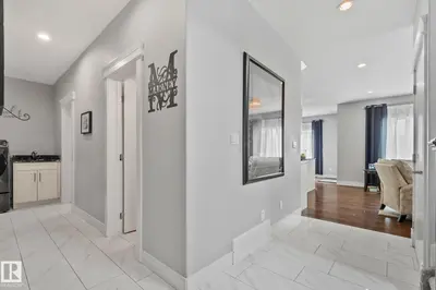 Interior photo 4 of 3010 55 ST
