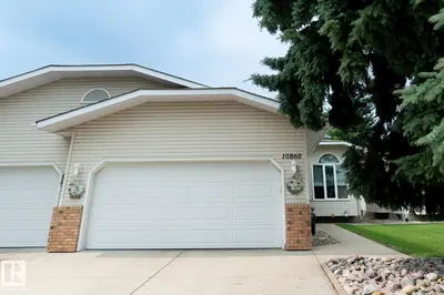 Interior photo 1 of 10860 25 AV NW