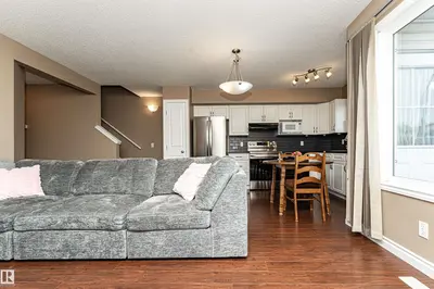 Interior photo 3 of #44 171 BRINTNELL BV NW