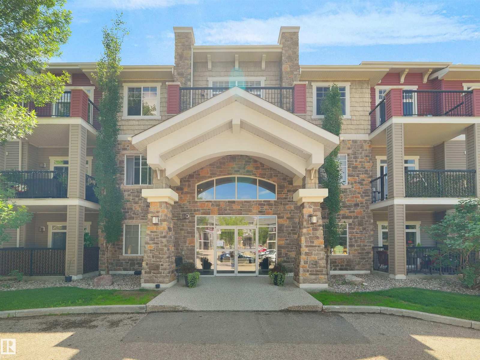 #241 2503 Hanna Cres NW, Edmonton - 2 bedroom Apartment for sale