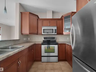 Interior photo 4 of #241 2503 Hanna Cres NW