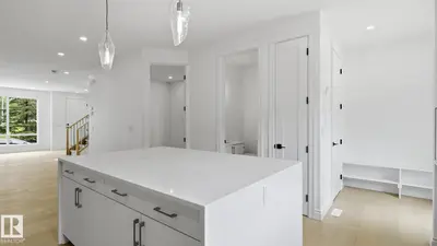 Interior photo 3 of 9224 94 ST NW