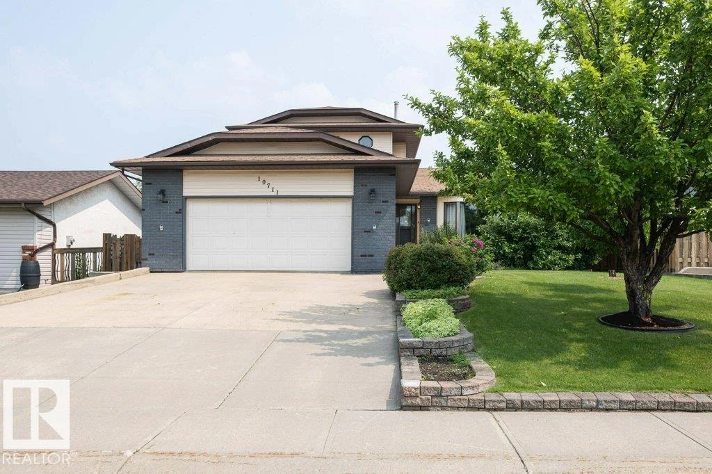 10711 108 ST, Westlock - 5 bedroom Detached Single Family for sale
