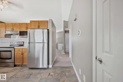 Interior photo 2 of 867 BLACKLOCK WY SW