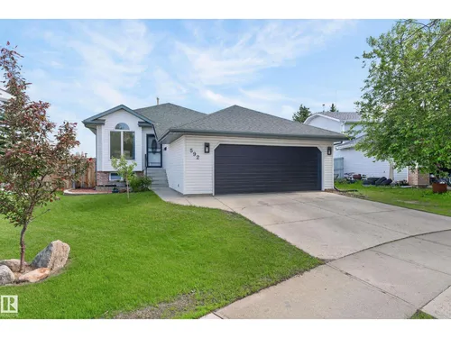 592 RAINBOW CR, Sherwood Park - $574,900