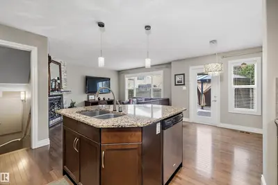 Interior photo 4 of 17332 6 AV SW SW