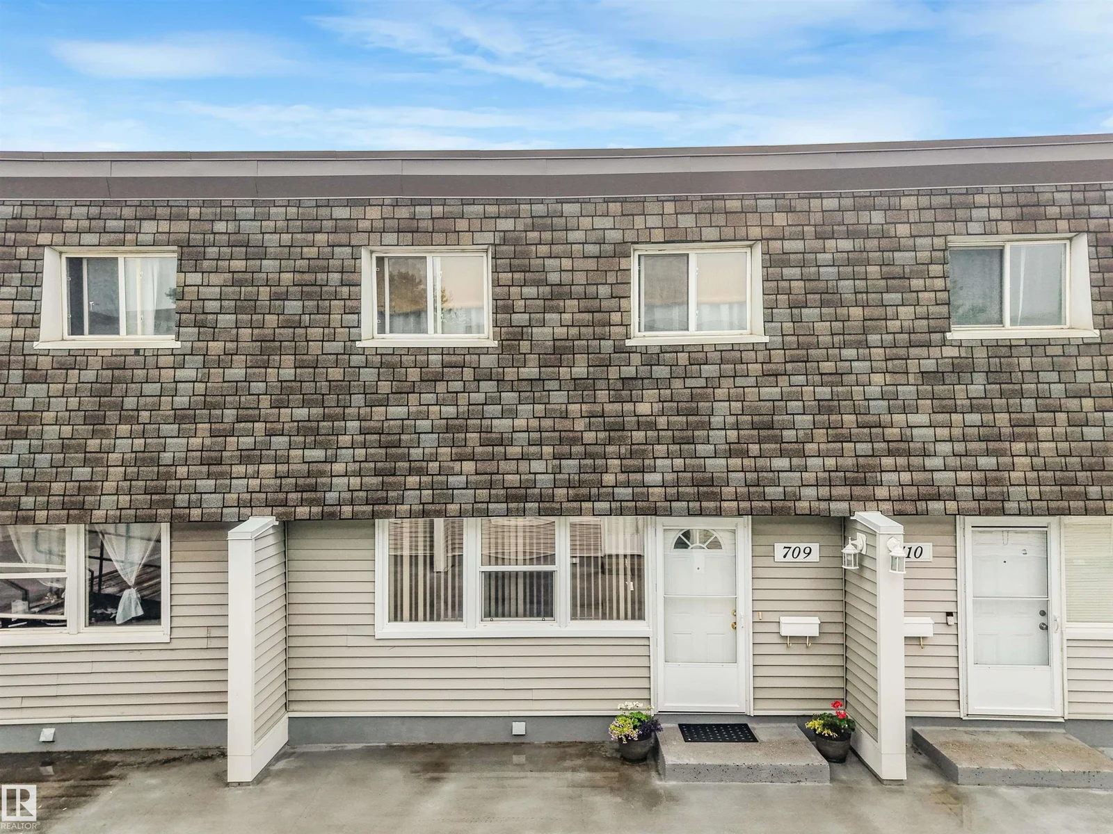 709 VILLAGE ON THE GREEN GR NW, Edmonton - 3 bedroom Townhouse for sale