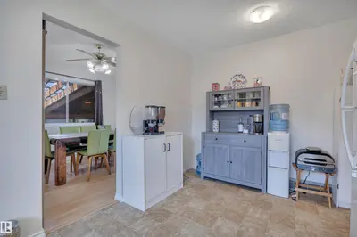 Interior photo 3 of 5411 44 Ave