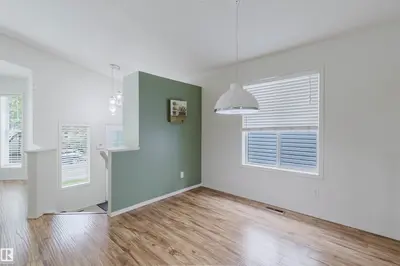 Interior photo 4 of 1694 TOMPKINS WD NW