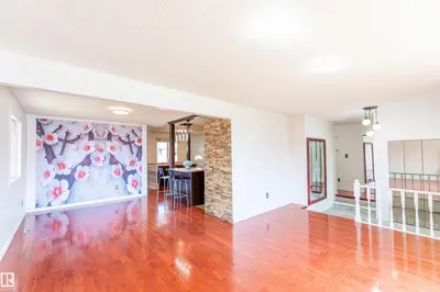 Interior photo 3 of 16524 116 ST NW