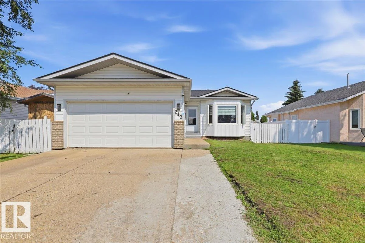 242 Northmount DR, Wetaskiwin - 5 bedroom Detached Single Family for sale