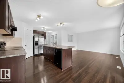 Interior photo 2 of 3017 Harvey CR NW
