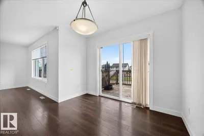Interior photo 4 of 3017 Harvey CR NW