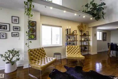 Interior photo 2 of #1504 10130 114 ST NW