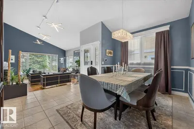 Interior photo 4 of 9328 173 ST NW NW