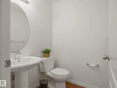 Interior photo 4 of 1502 GRANT WY NW