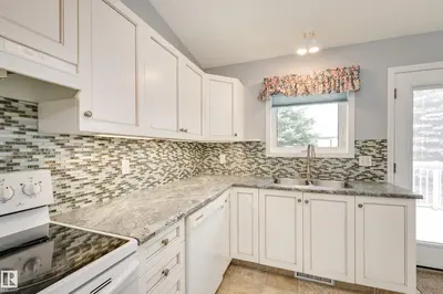 Interior photo 2 of 6558 158 AV NW