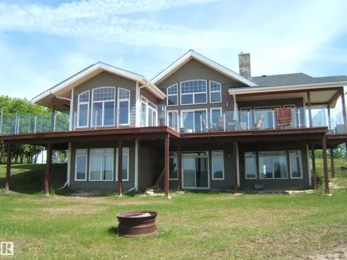 54028 RNG RD 142, Rural Minburn County - $965,000