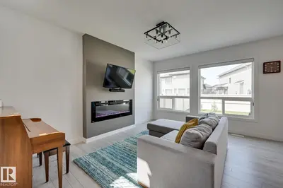 Interior photo 1 of 15628 15 AV SW